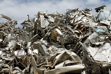 废旧金属,是指已失去原有使用价值的城乡居民和企事业单位的金属生活